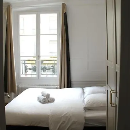 Le Parisien Gares De L'est Et Du Nord Appartamento *